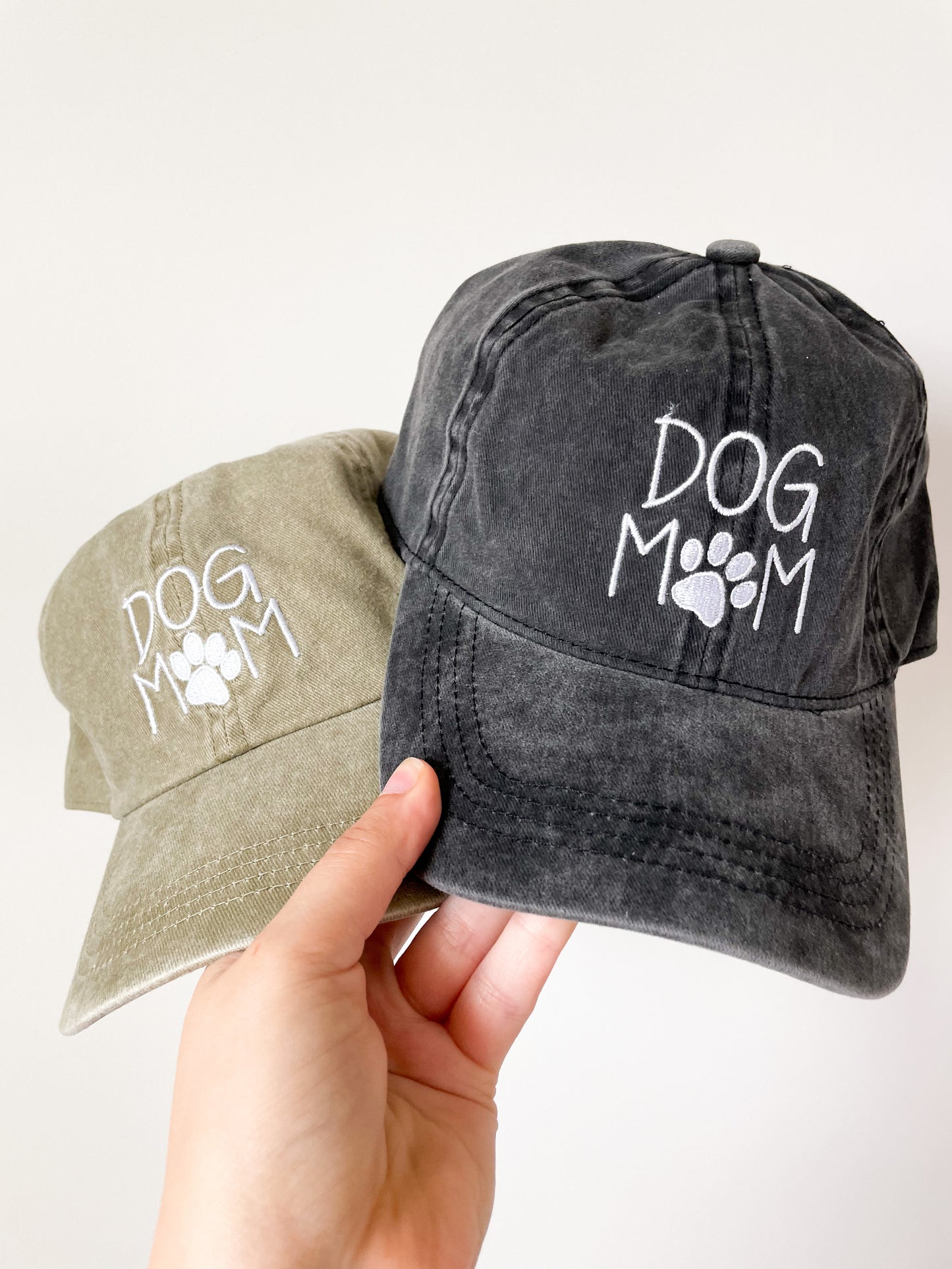 Dog Mom Embroidered Baseball Caps